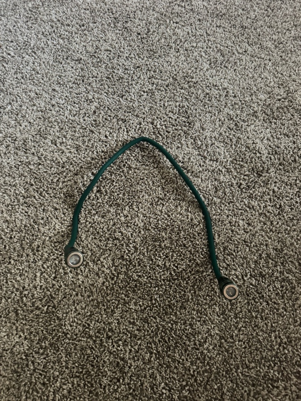 Flexible green magnetic flashlight